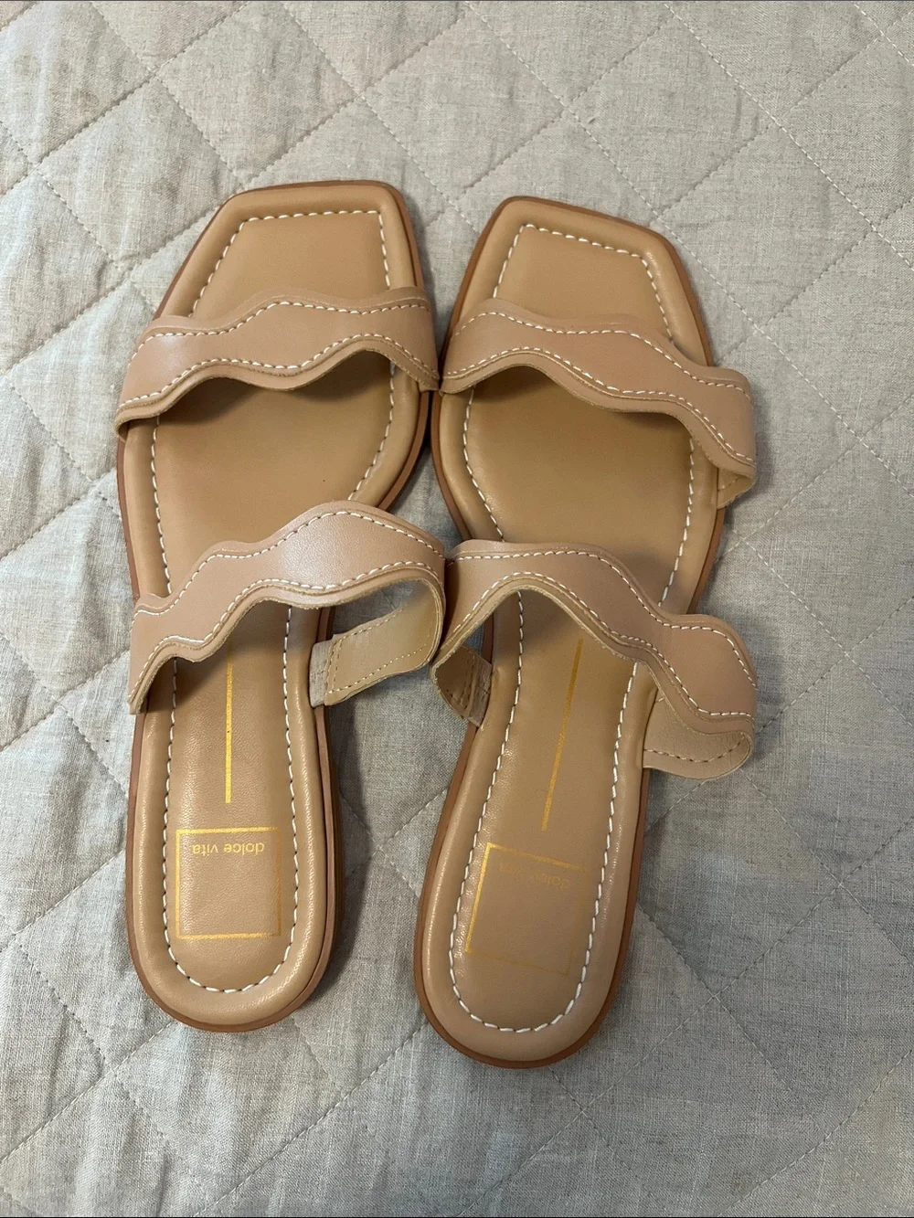 Dolce Vita Tan Wavy Double-Strap Slide Sandals